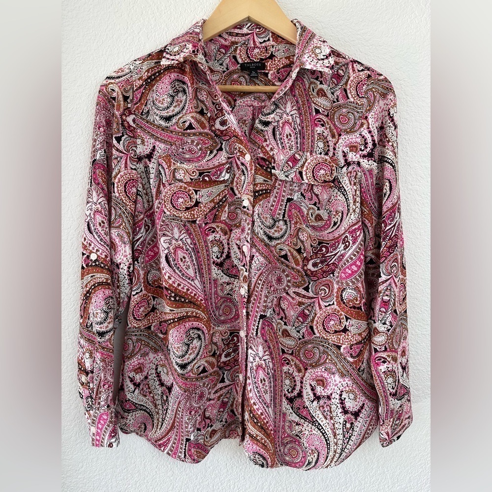 TALBOTS Long sleeve Paisley Button Up Shirt Size S SP Small Petite